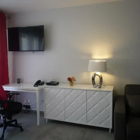 Apartment Ipanema Le Minerve Studio