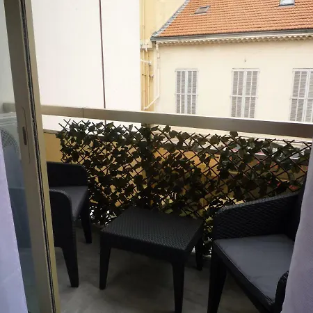Ipanema Le Minerve Studio Apartment